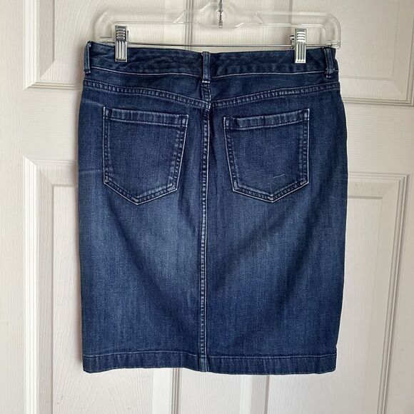 Banana Republic Straight Pencil Skirt Women's Size 26 Blue Denim 5-Pockets - Picture 2 of 6